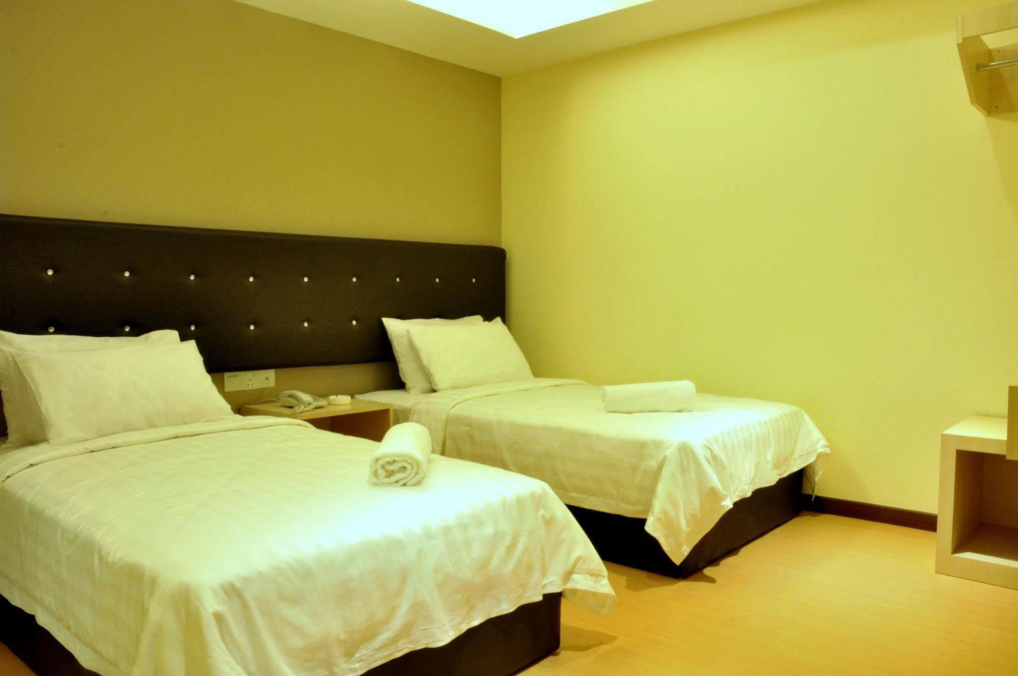 Ease Hotel Kota Kinabalu Exteriér fotografie